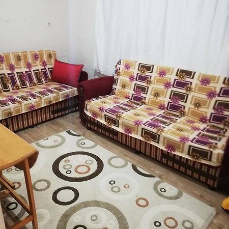 Appartement Ozkok Apartman à Mustafakemalpaşa Extérieur photo