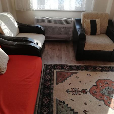 Appartement Ozkok Apartman à Mustafakemalpaşa Extérieur photo