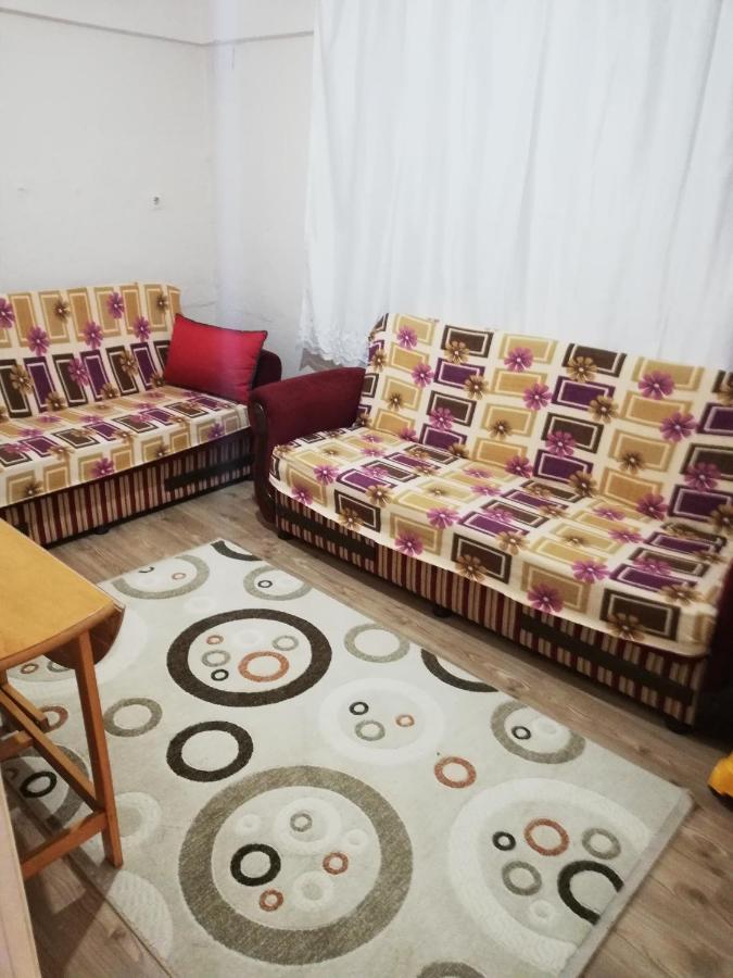 Appartement Ozkok Apartman à Mustafakemalpaşa Extérieur photo